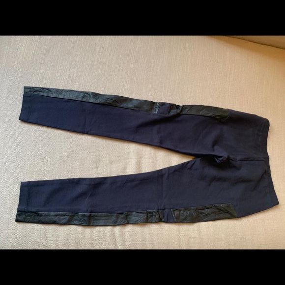 Theory.Leather.Liggensy with leather inserts, size XS. - Picture 5 of 6